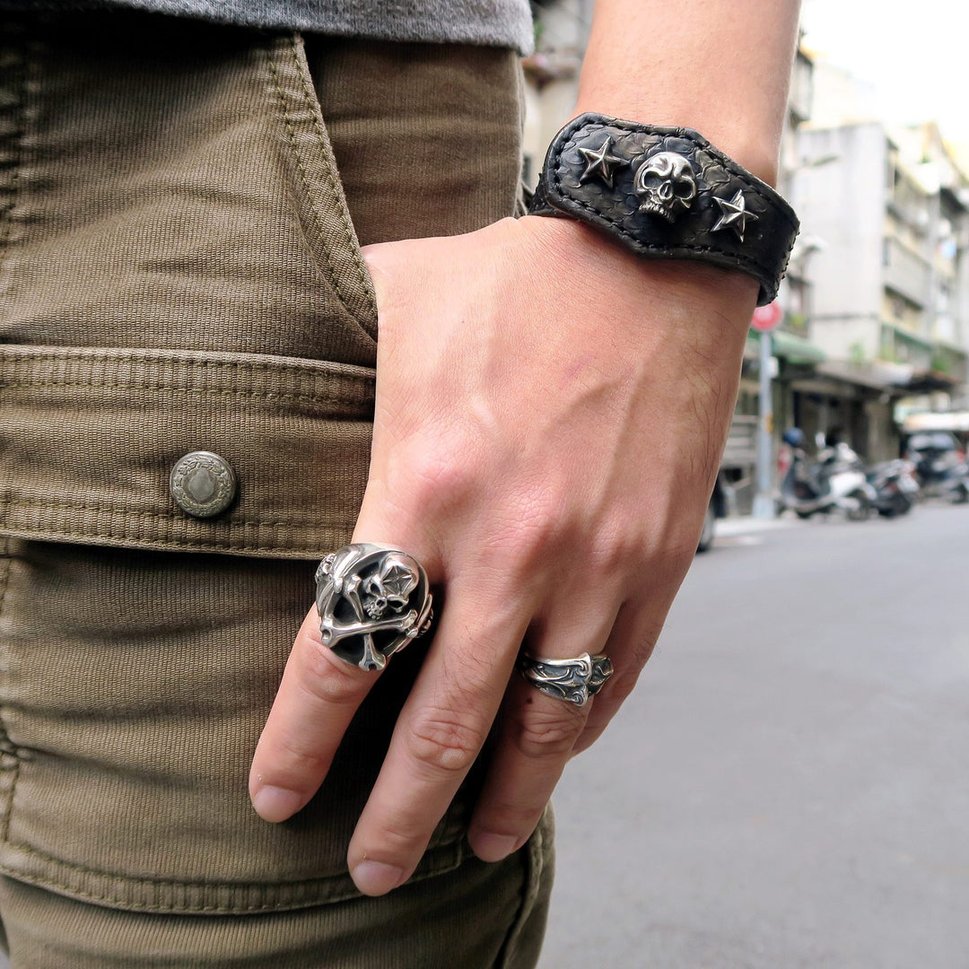 Pirate Skull and Cross Ring