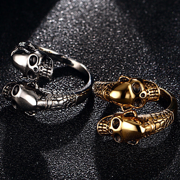 Double Skull Ring