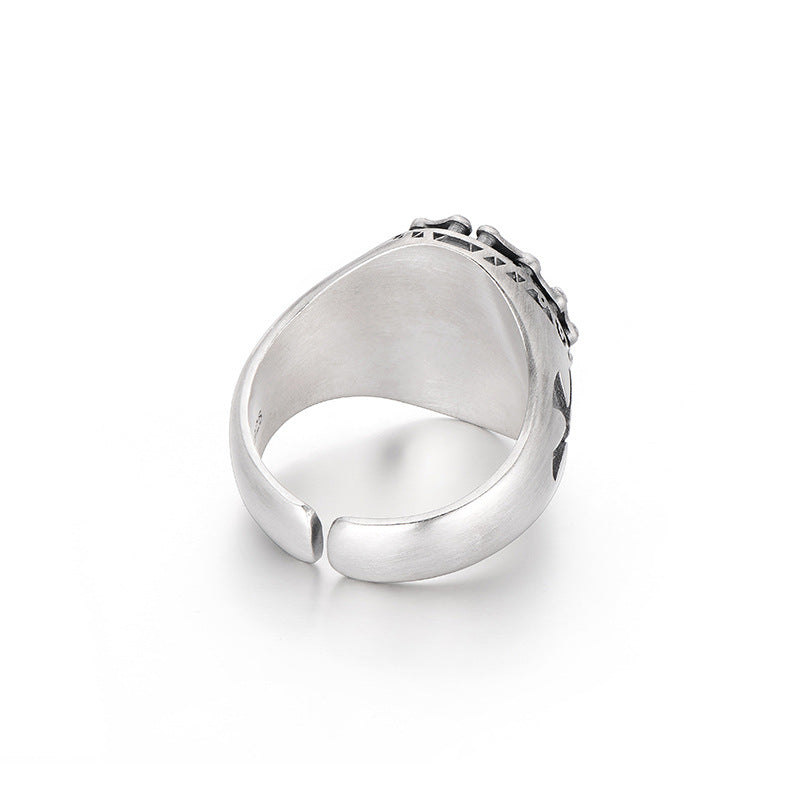 Chain skull ring