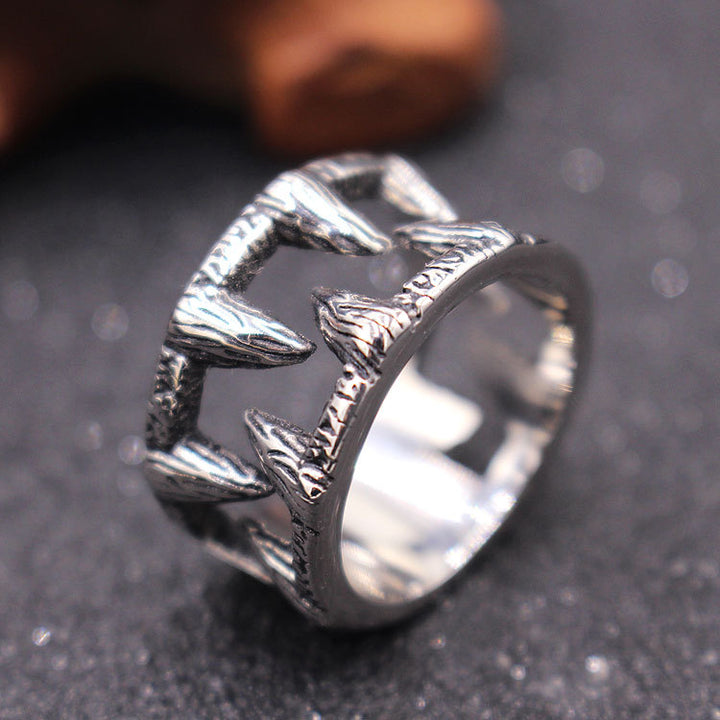 Soul-Eating Fang Ring