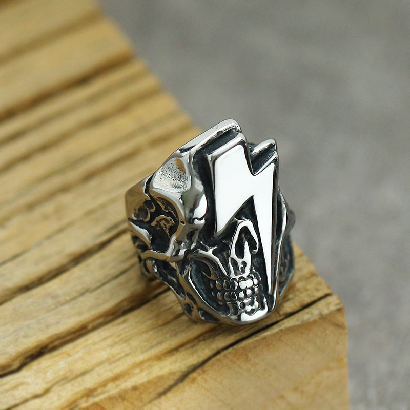 Skull Lightning Ring