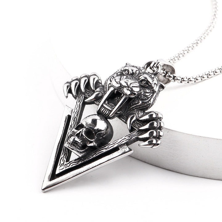 Sabretooth tiger, skull necklace