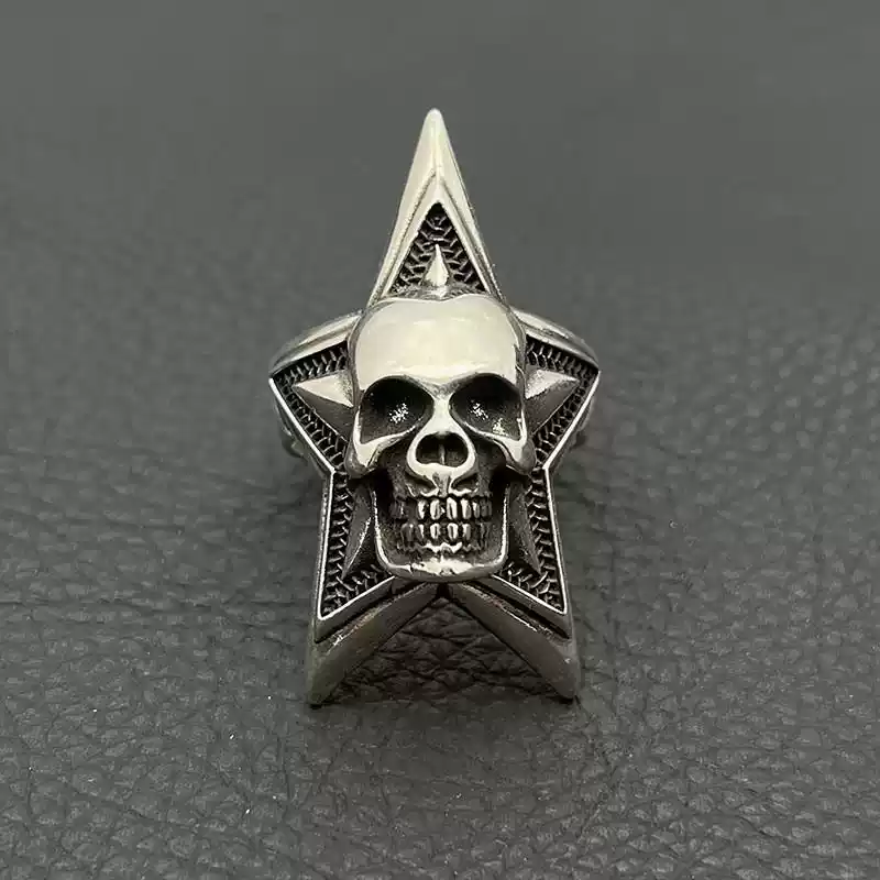 Giant Skull Pentagram Ring
