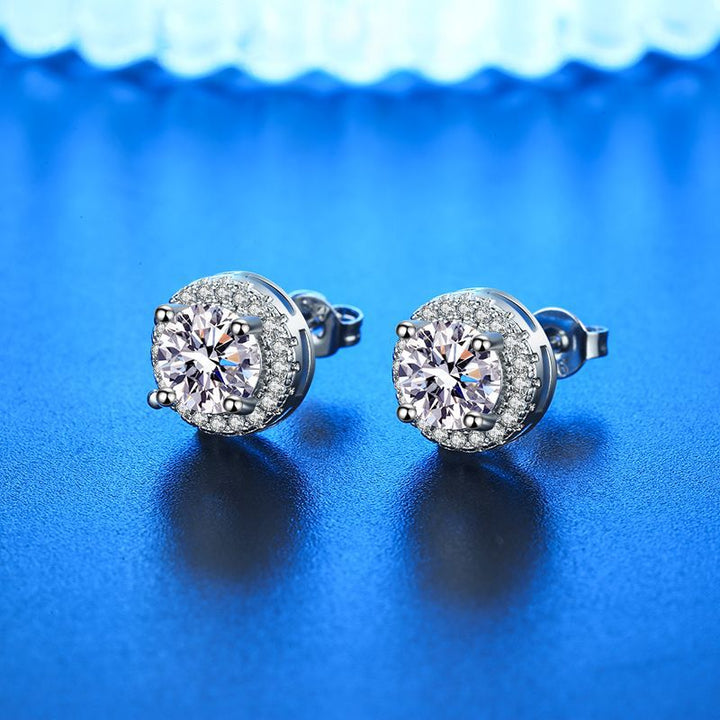 Round Diamond Stud Earrings