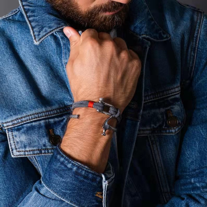 U-shaped buckle nylon rope bracelet