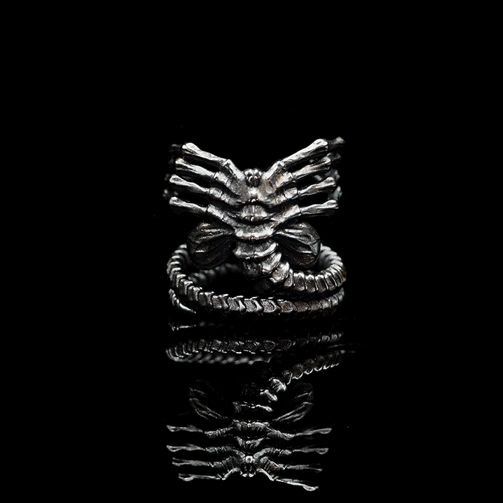 Alien Ring