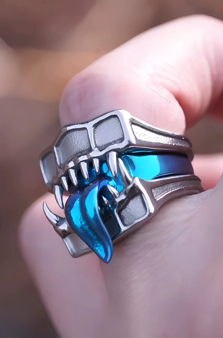 Venom Fang Ring