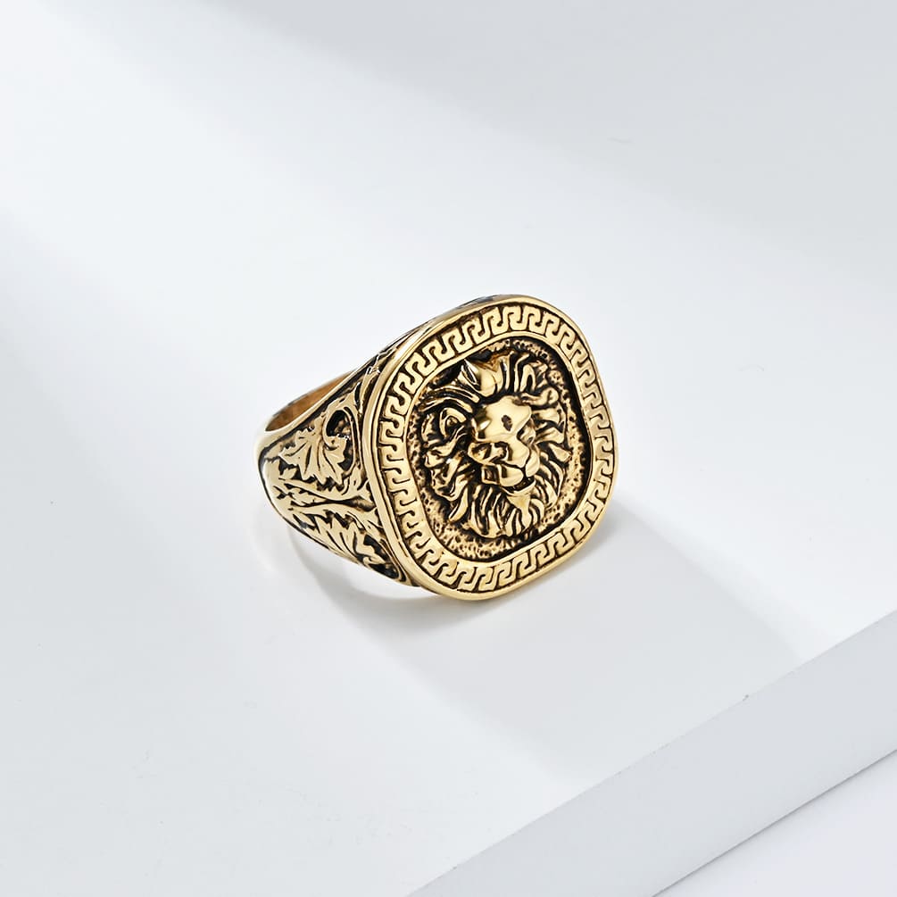 Vintage lion ring