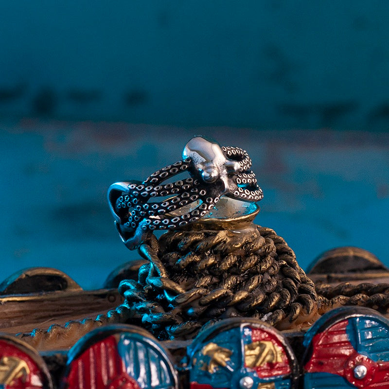 Dark Kraken Octopus Ring