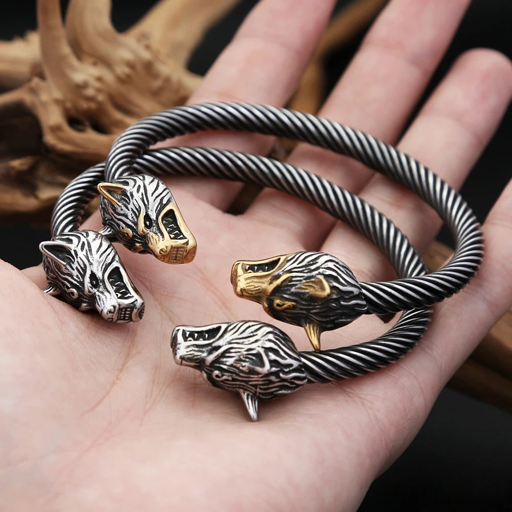 Viking Dual-Wolf Head Bracelet