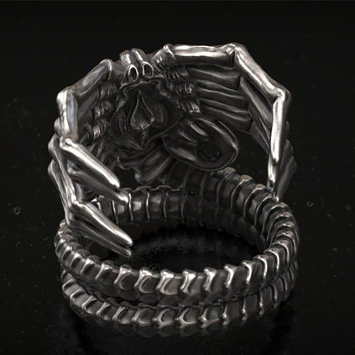 Gothic Skull &amp; Spine Ring