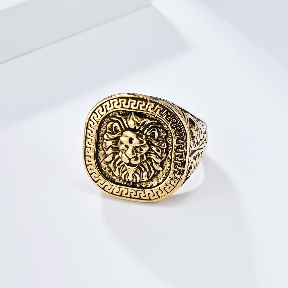 Vintage lion ring