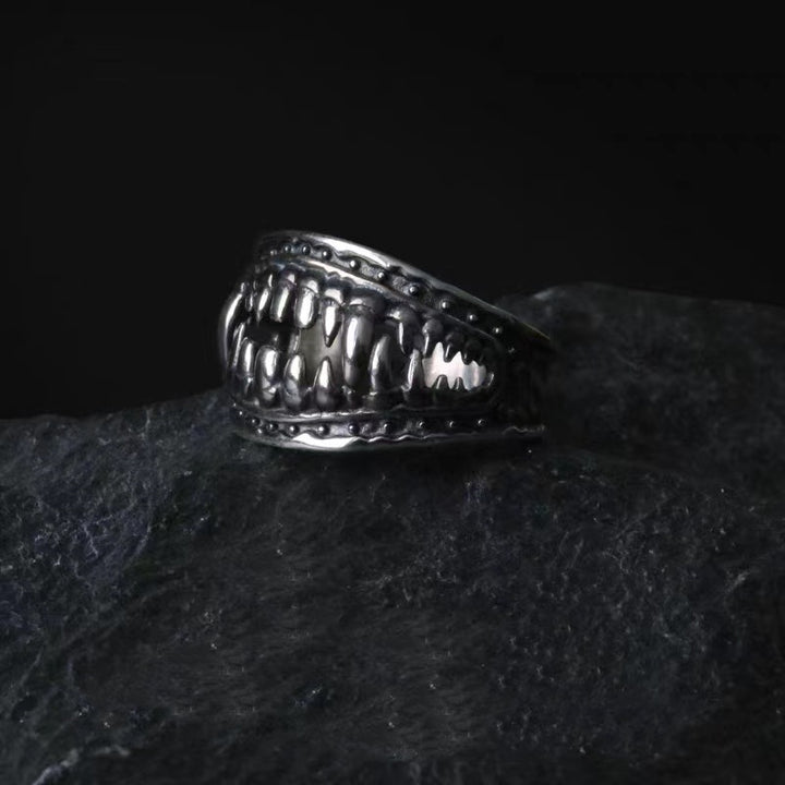 Gothic Devil Tooth Ring