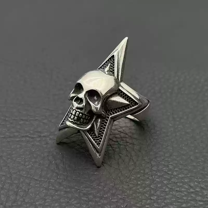 Giant Skull Pentagram Ring