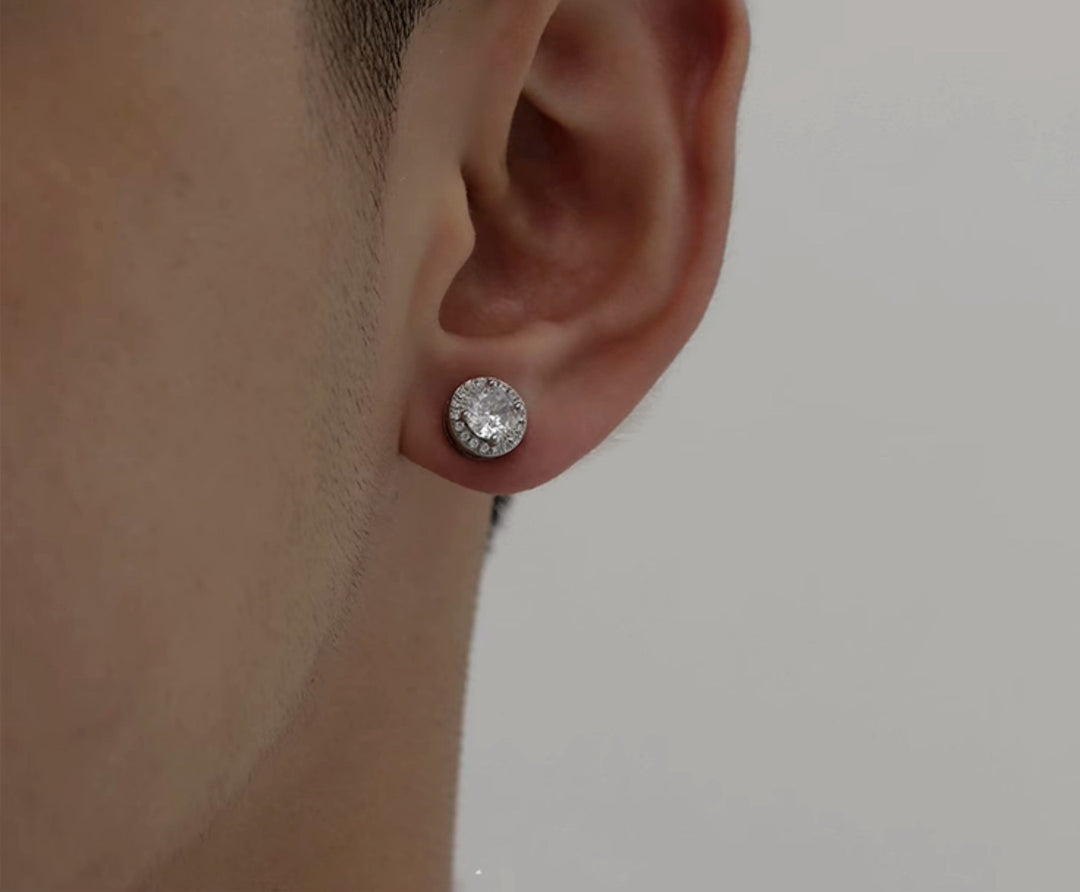 Round Diamond Stud Earrings