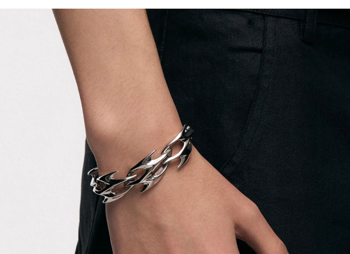 Gothic Thorn-Link Bracelet