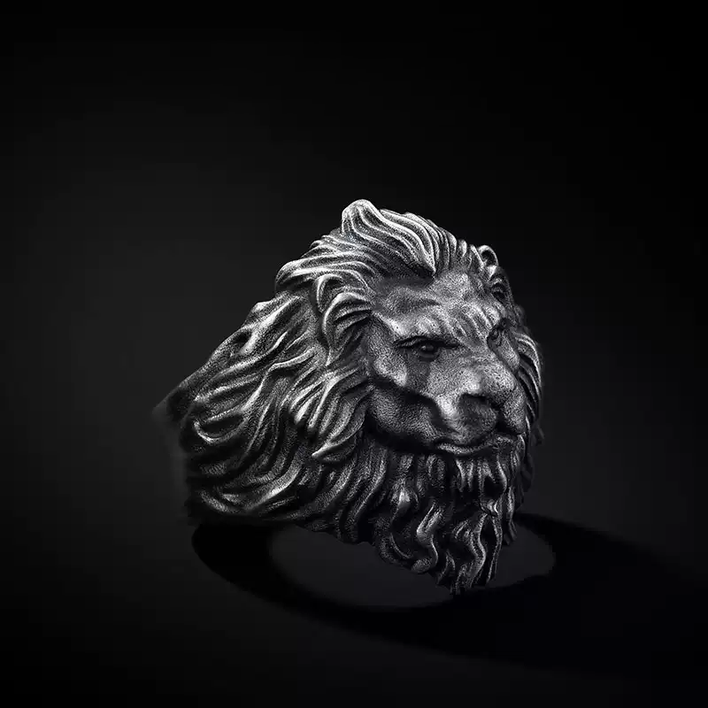 Domineering lion ring