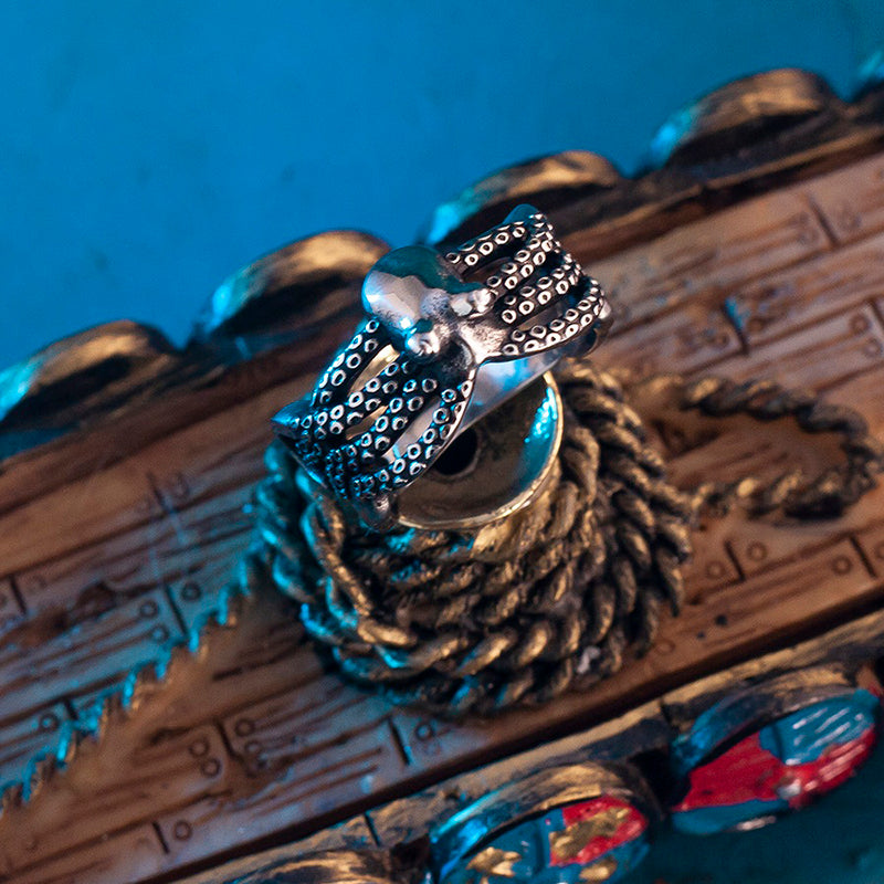 Dark Kraken Octopus Ring