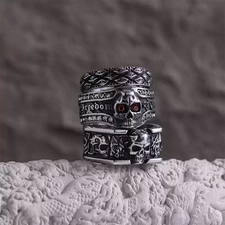 "Death Star" Skull Rose Square Ring