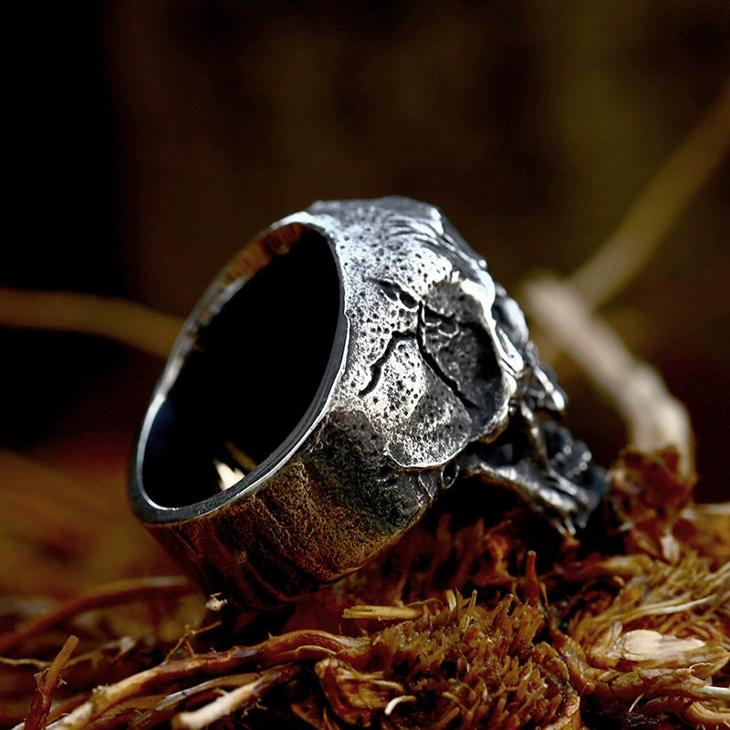 Twin-Skull Ring with Fracture Detail