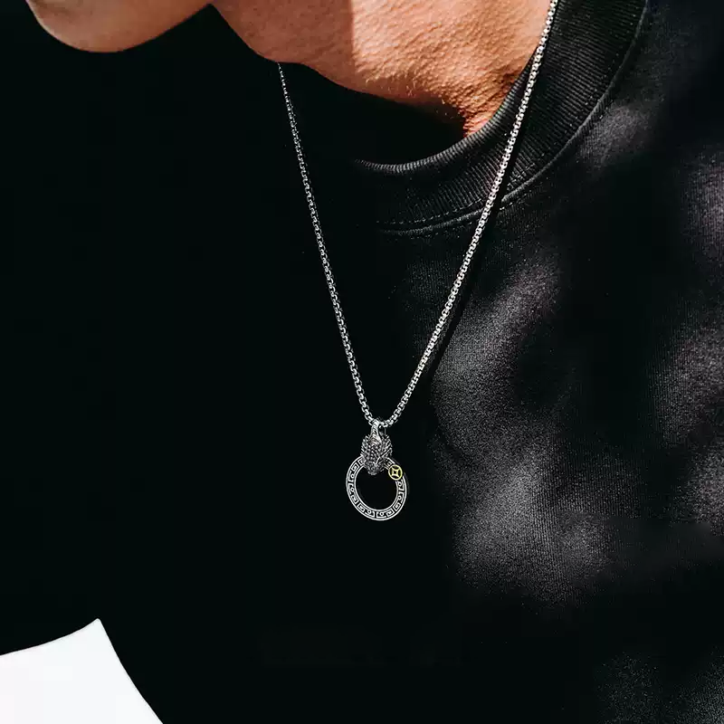 3D Viper Necklace