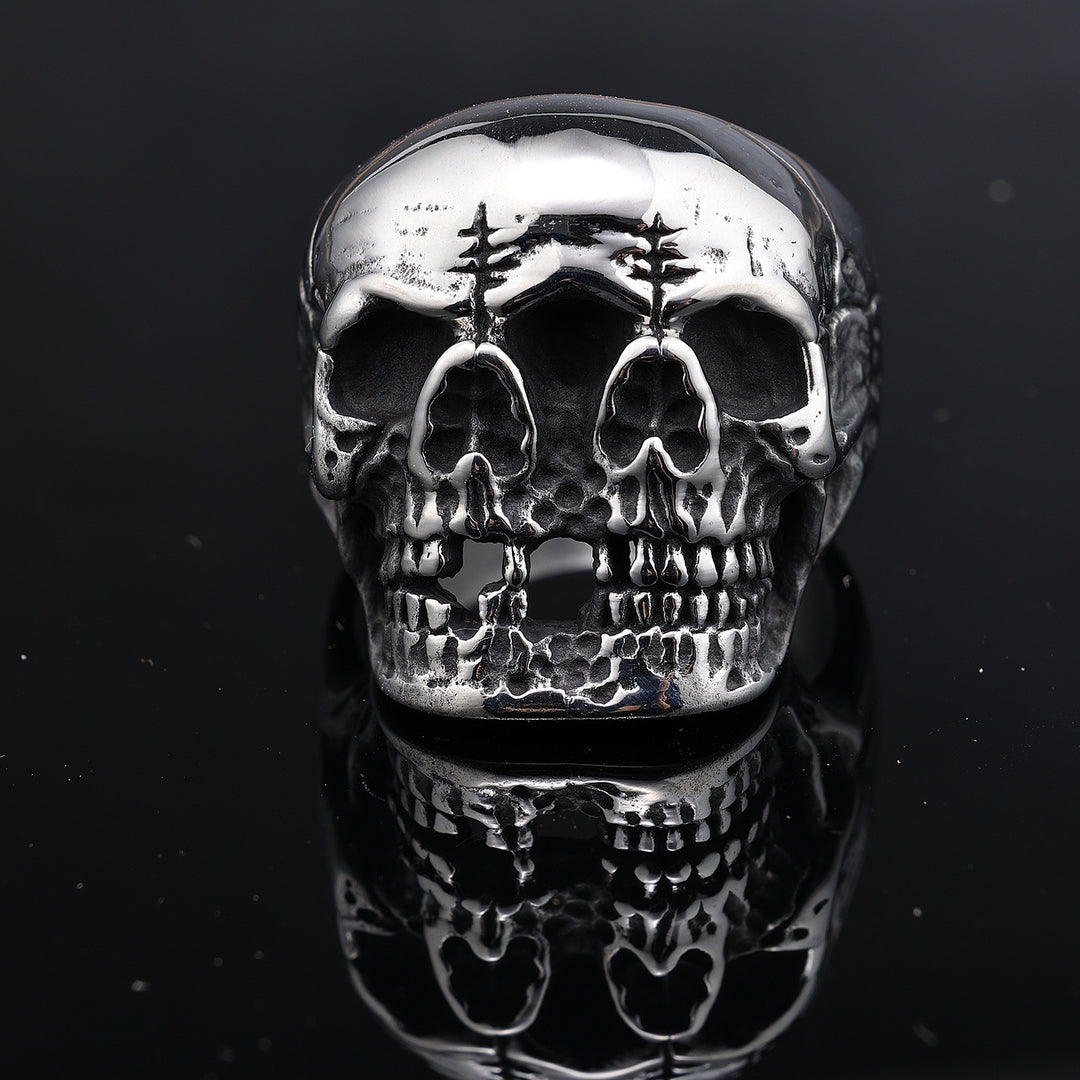 Twin-Skull Ring with Fracture Detail