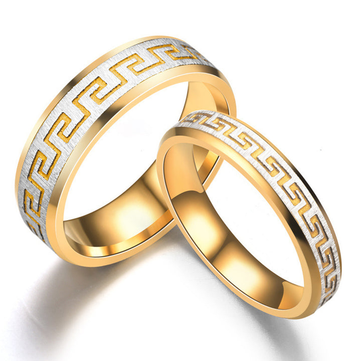 Textured design ring