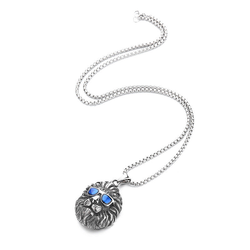 Lion necklace with sunglasses