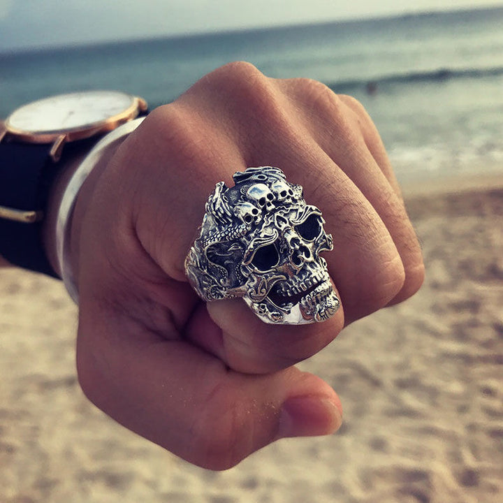 Dragon pattern skull ring