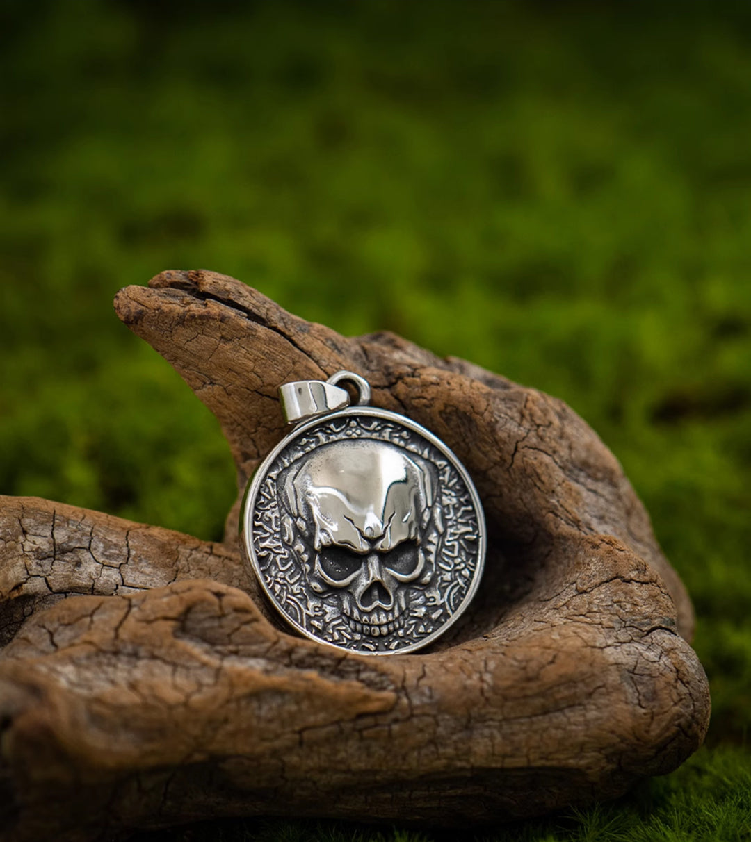 Gothic Skull Double Sided Pendant Necklace