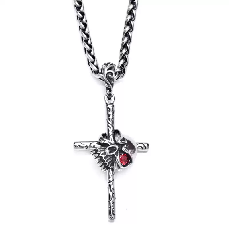 Moving skull cross necklace