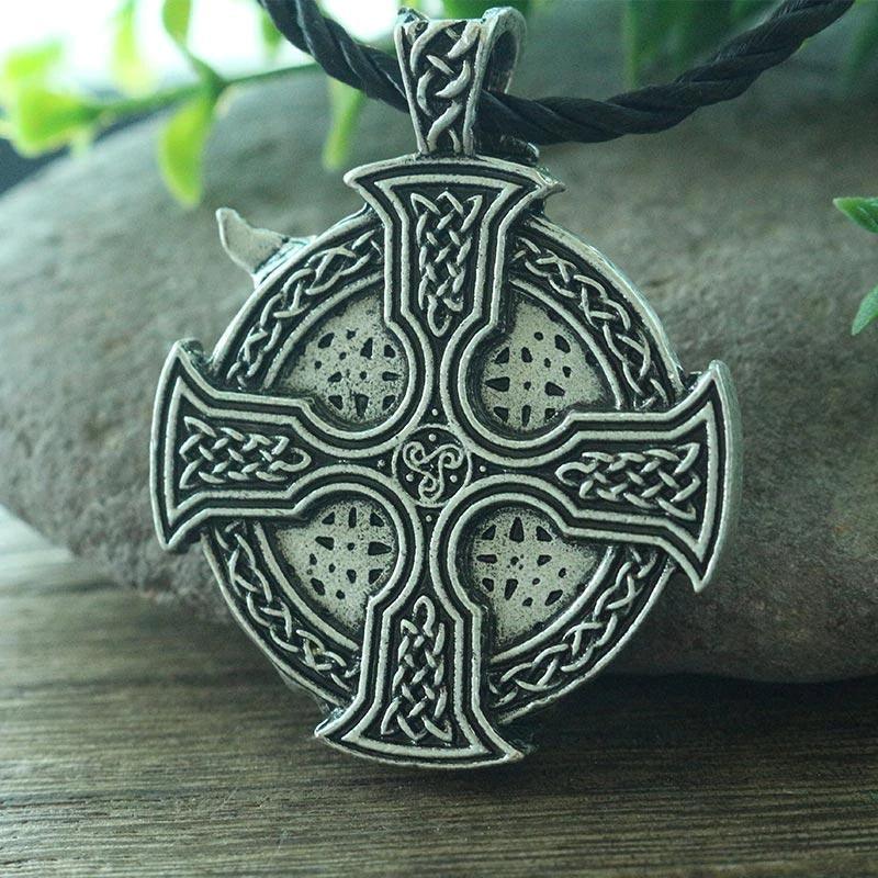 Viking Necklace - Odin