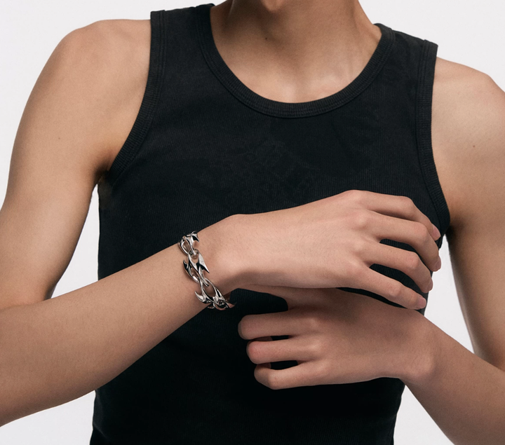 Gothic Thorn-Link Bracelet