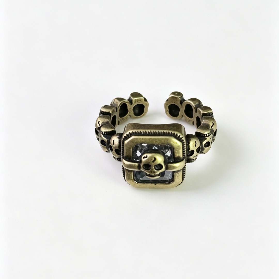 Multi-skull square diamond open ring