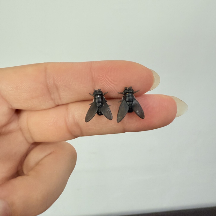Weird Aesthetic 3D Simulation Fly Bug Stud Earrings