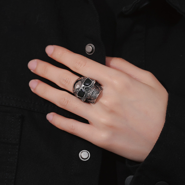 Shades Skull Vintage Metal Ring