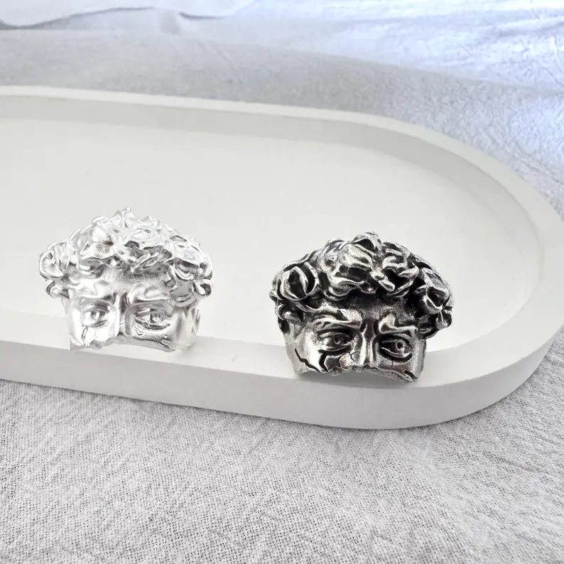 David statue ring