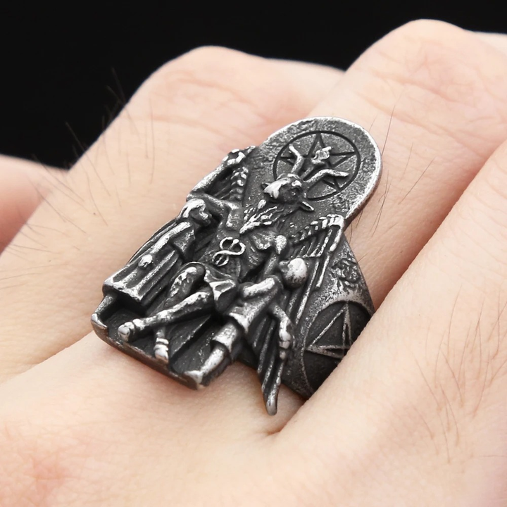 Vintage Gothic Sculpture Embossed Retro Punk Men Statement Ring