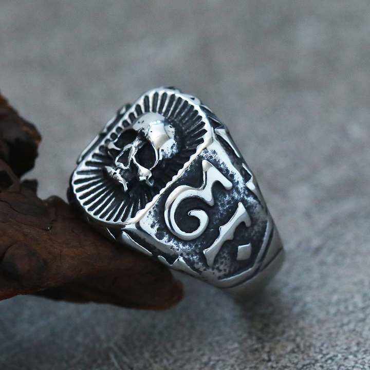 Punk Skull Symbol Biker Statement Ring