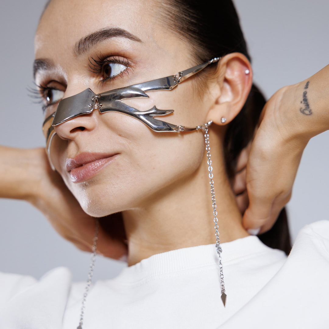 Cyberpunk Irregular Metal Tassel Face Cuff