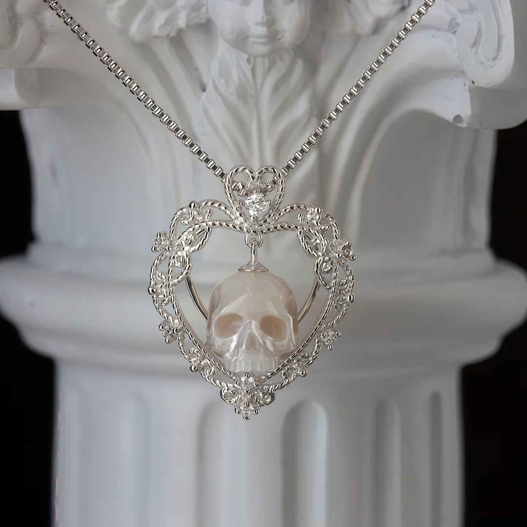 Openwork Heart-Shaped Skull Pendant Necklace