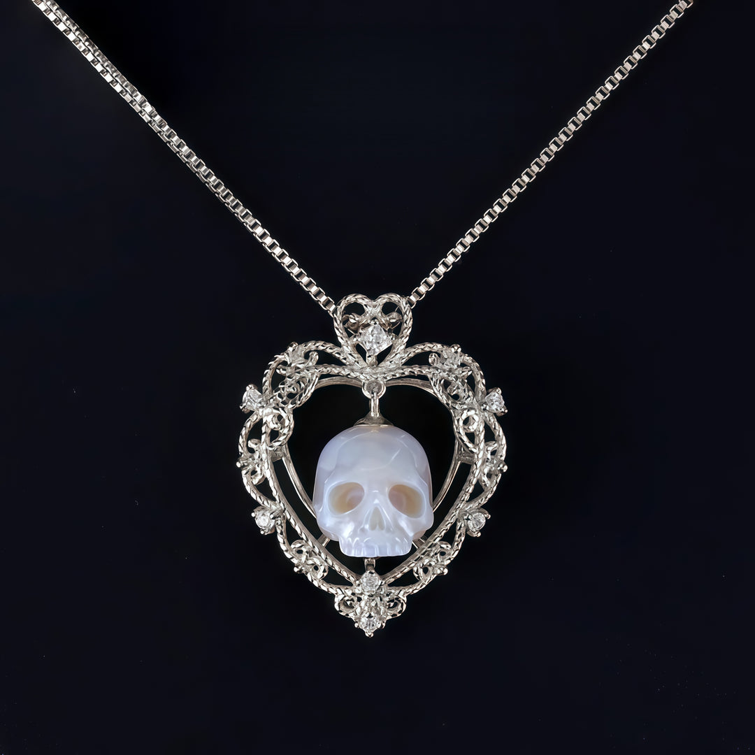 Openwork Heart-Shaped Skull Pendant Necklace