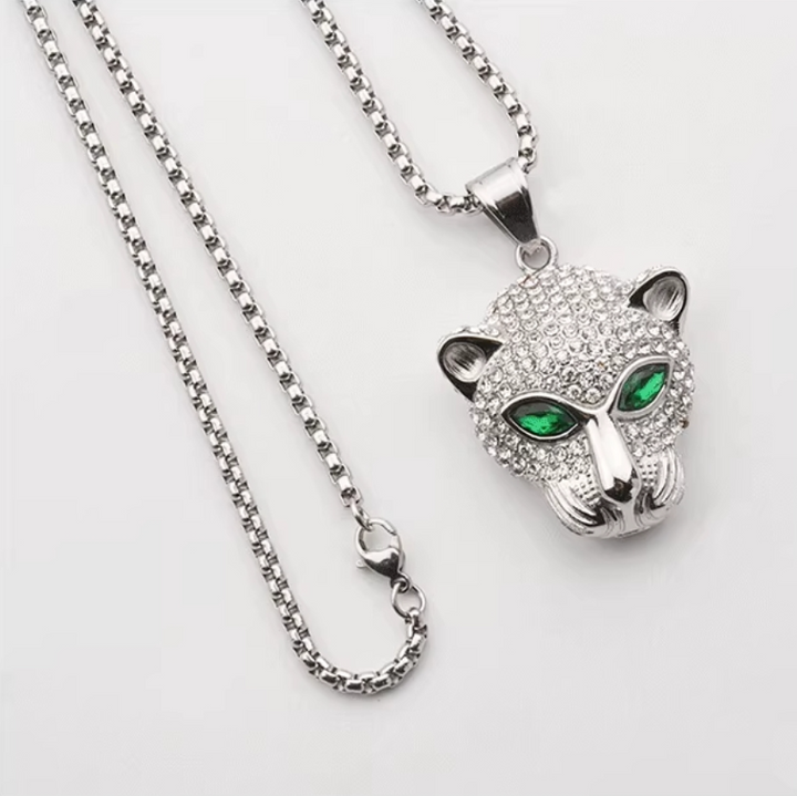 Green Eyes Leopard Head Pendant Necklace