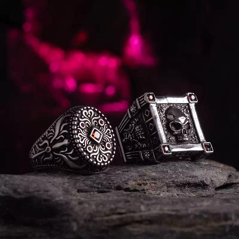 Vintage Skull Square Cast Ring